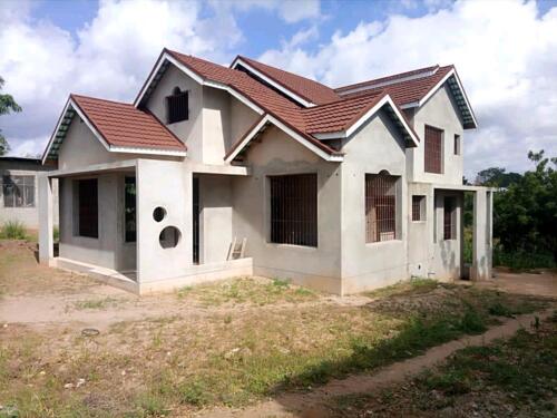 House for sale at makongo