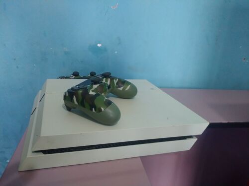 Playstation 4 Fat