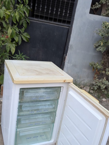 chest freezer ndogo iyo apo