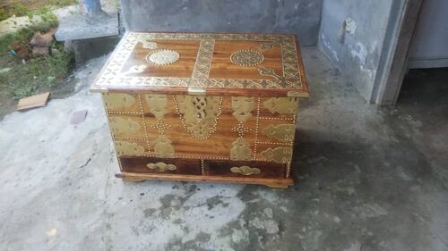 Zanzibarian chests
