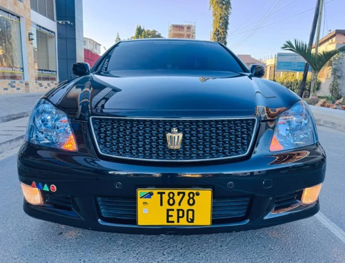 NAUZA TOYOTA CROWN ATHLETE 