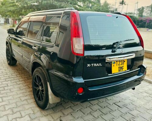 NISSAN X TRAIL