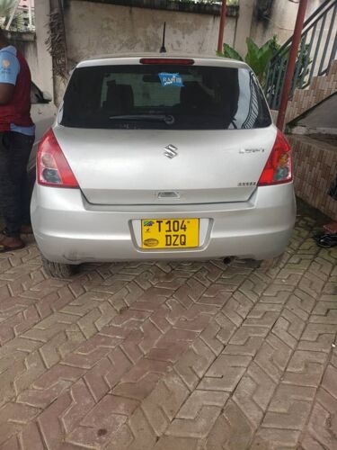 Suzuk Swift inauzwa 5