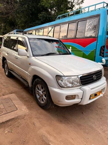 LAND CRUISER AMAZON 