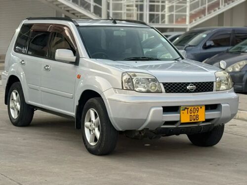NISSAN XTRAIL 