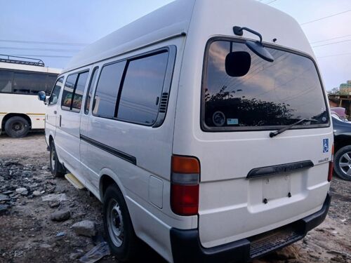 Toyota hiace 1tr Automatic 