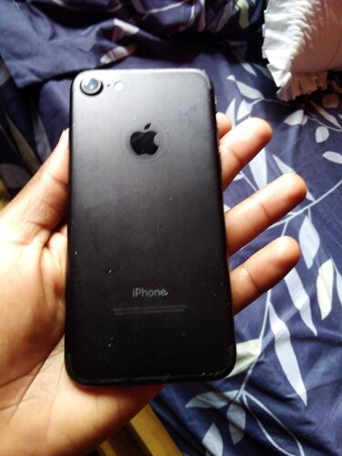 IPHONE 7 Plain