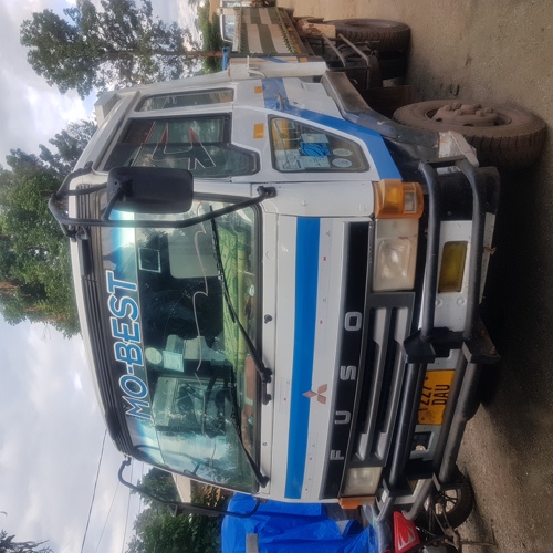 MITSUBISHI FUSO