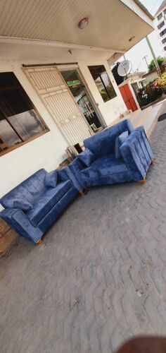 SOFA SET CLASSIC SANA MPYA 2:2