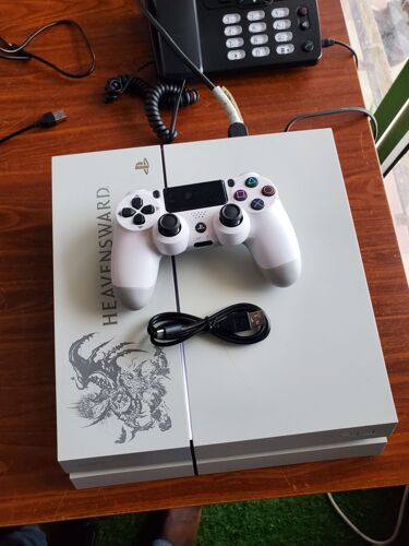 Ps4 fat Brand New