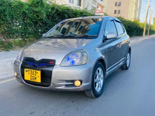 Toyota vitz Rs
