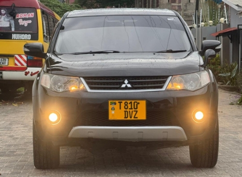 Mitdubishi Outlander DVZ