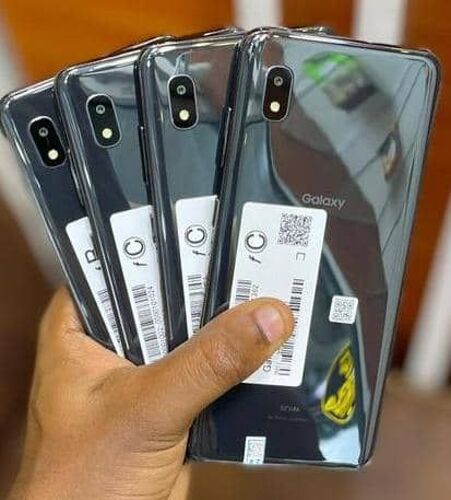 Samsung A20