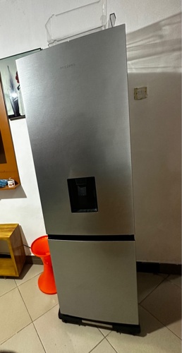 Fridge Inauzwa Hisense