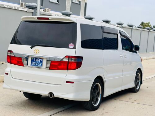 Toyota alphard mpya 