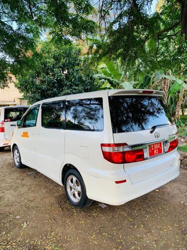 Toyota Alphard 