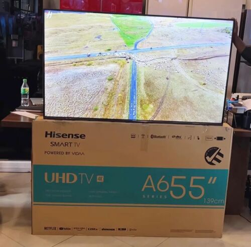 Hisense smart. 4k Tv inch 55