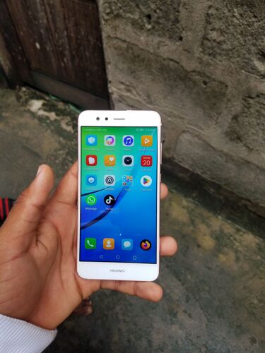 Huawei p10