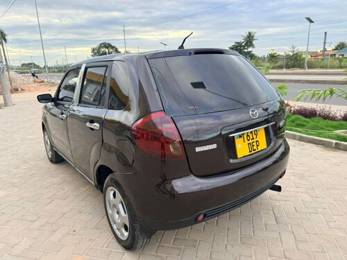 Mazda verisa 