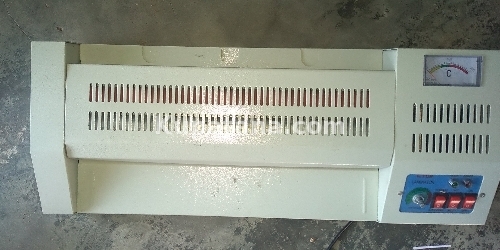 Laminator Mashine