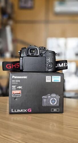 Lumix Gh5 body new