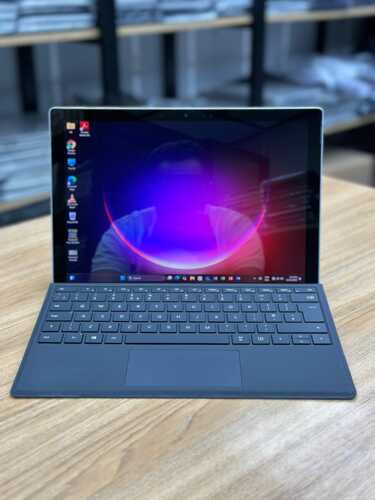 Surface Pro 7 - Refurb Tablet