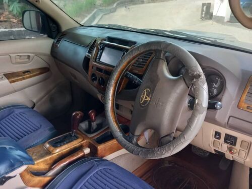 Hilux Vigo automatic 2kd