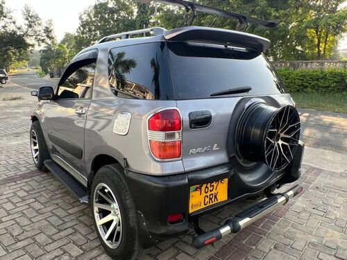 TOYOTA RAV4 SHORT CHASIS 
