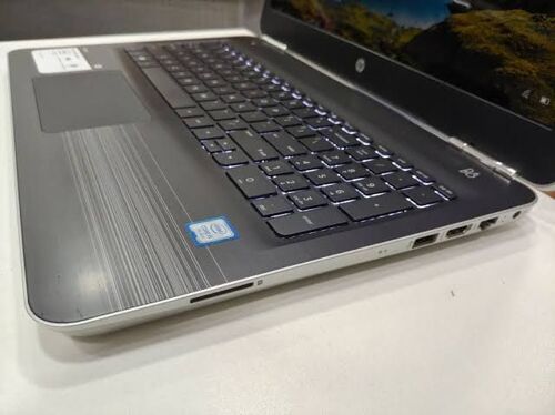 Hp pavilion core i5 256 gb ssd