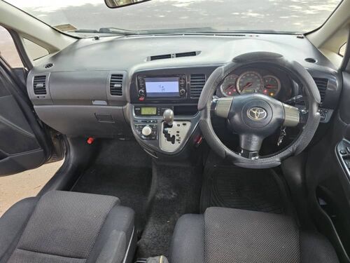 Toyota Wish Ipo Arusha