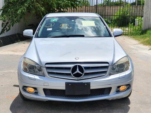 MERCEDEZ BENZ CCLASS FOR SALE