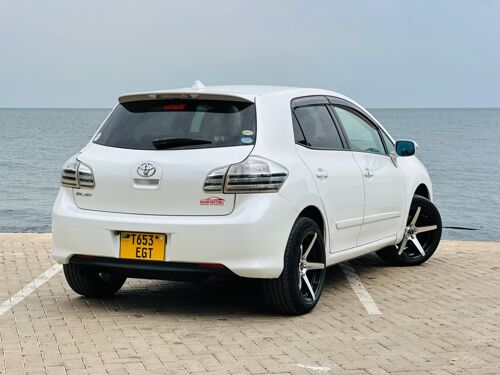 Toyota Blade