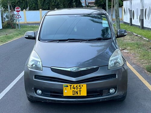 Toyota Ractis DNT 1490cc 