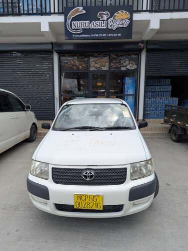 2006  TOYOTA SUCEED