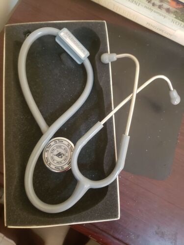 Hytone delux STETHOSCOPE
