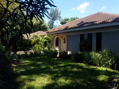 3 Bedroom House in AGM/Njiro | on 600 SQM Plot