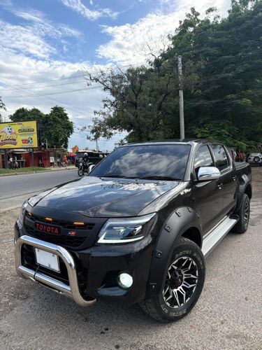 Hilux Double cabin Pickup vigo