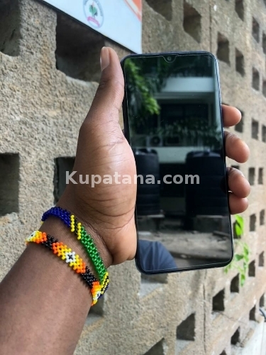 Tecno Spark4 pro,,, Ram 2gb,,, Internal 32.