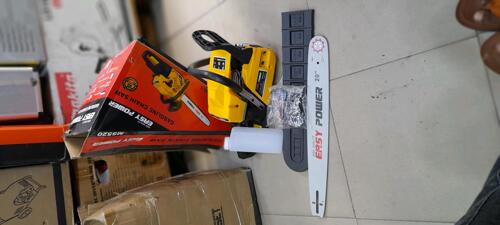 CHAINSAW BRAND NEW INCH 20