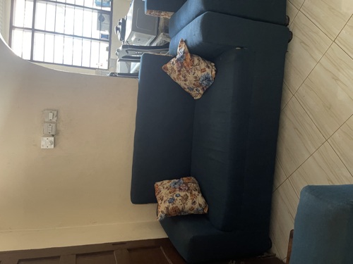 Sofa ya watu 2