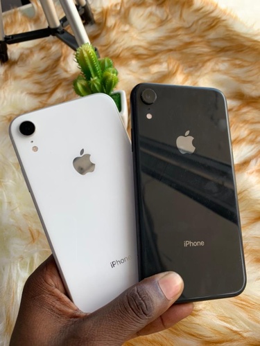 IPhone XR 64Gb