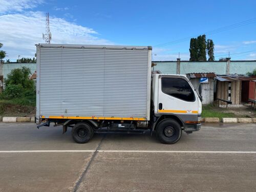 Mitsubishi Canter Gut