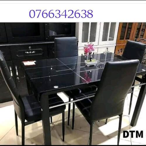 Dining table vit6