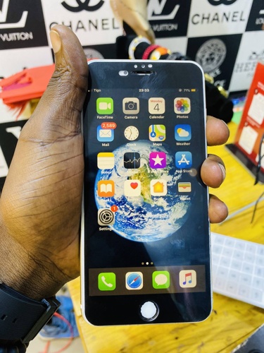 IPHONE 6 Plus GB 64 So Clean