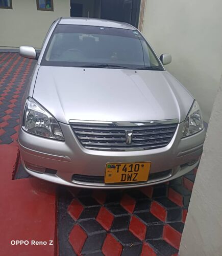 Toyota Premio 2004