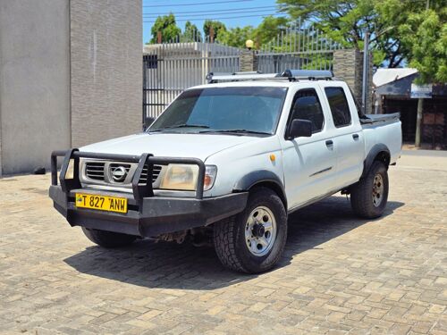 Nissan hardbody 