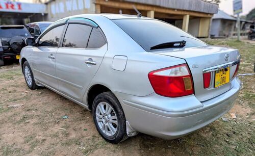 Toyota premio f