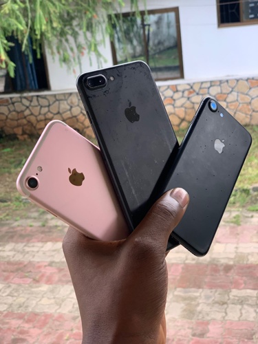 IPHONE 7+ Na 7 Plain