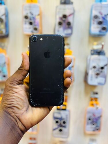 iPhone 7plain gb256