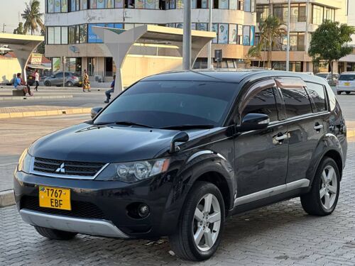 MITSUBISHI OUTLANDER ON SALE